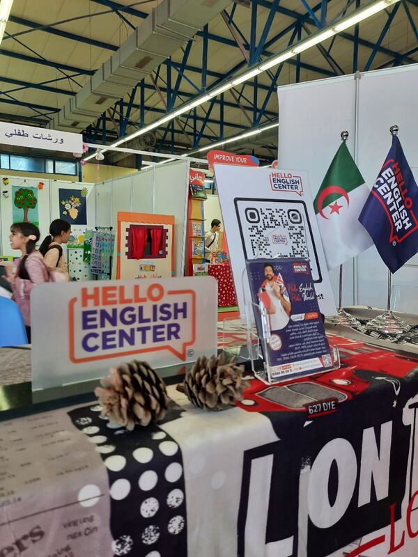 HELLO English Center